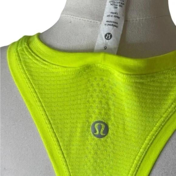 Lululemon Swiftly Tech Racerback 2.0 *Race Length Highlight Yellow sz 6 - Picture 6 of 11